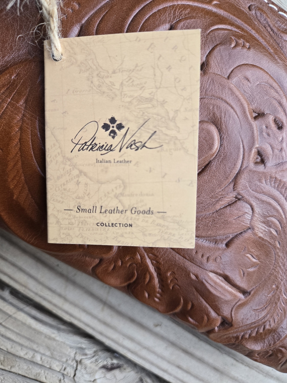 Patricia Nash Floral Tooled Leather Wristlet in Warm Brown.  New With Tags. - Picture 6 of 8